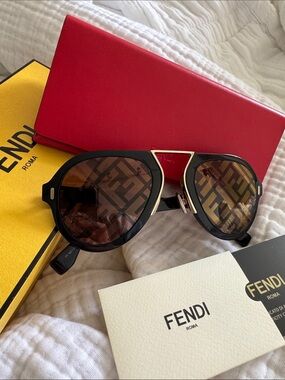 Fendi Black Frame Sunglasses with Brown Gradient Lenses